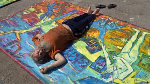 Vasile Muresan menjalani kehidupan "jalanan" sejak remaja.