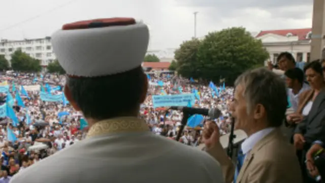 Голова меджлісу Мустафа Джемілев сказав, що він іде з посади