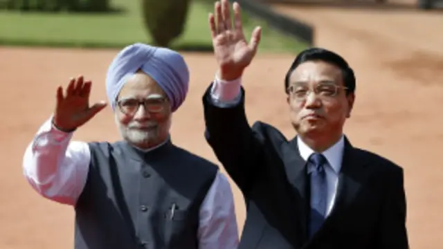 वैश्विक स्तर पर ख़राब हो रही है भारत-चीन की छवि