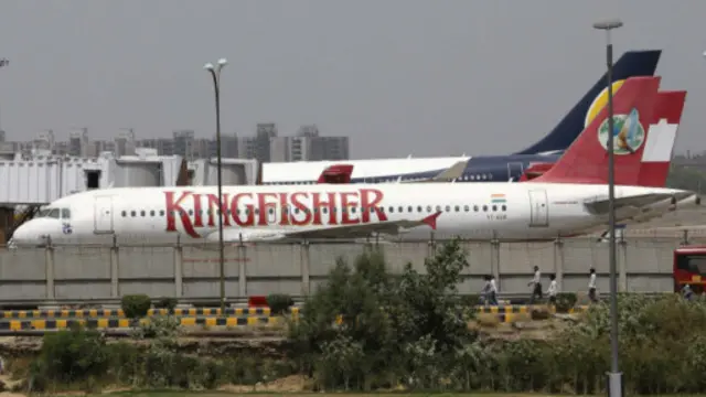 भारत ने अपनी अर्थव्यवस्था में निवेश के दरवाज़े देर से खोले, खासतौर से नागर-विमानन में.