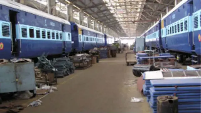 چینّئی میں صبح دو کم شدت کے دھماکے ہوئے