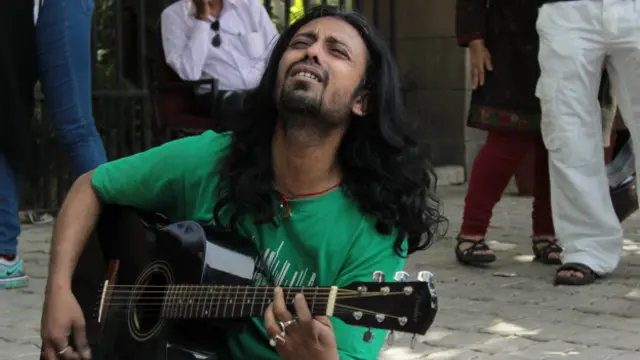 कार्यक्रम का आयोजन सुबह आठ से दस के बीच किया गया था