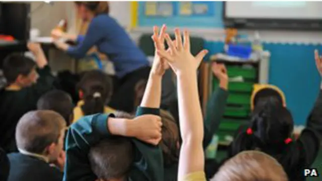 crianças na escola (foto: PA)