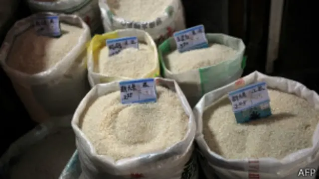 Gạo bày bán tại chợ Thượng Hải, Trung Quốc