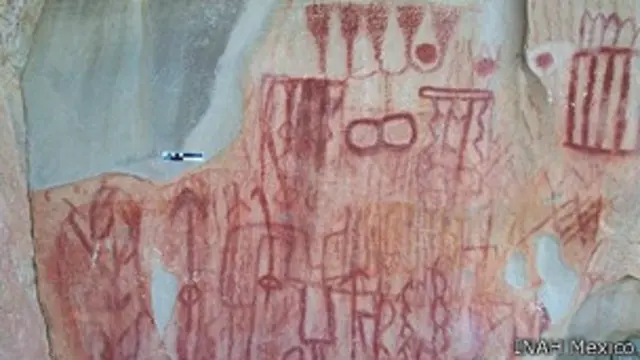 As pinturas representam pessoas, animais, insetos, e imagens abstratas