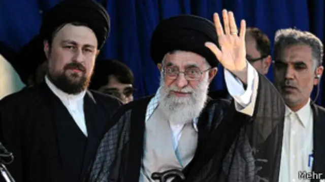 حسن خمینی در مراسم بیست و یکمین سالگرد