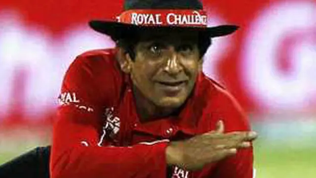 ஆசாத் ரவூஃப்