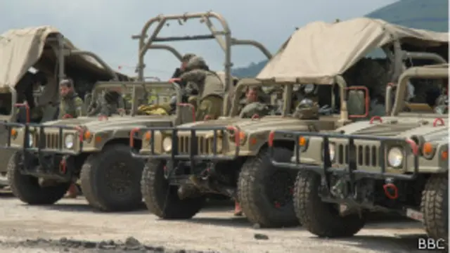 Израильские патрульные джипы