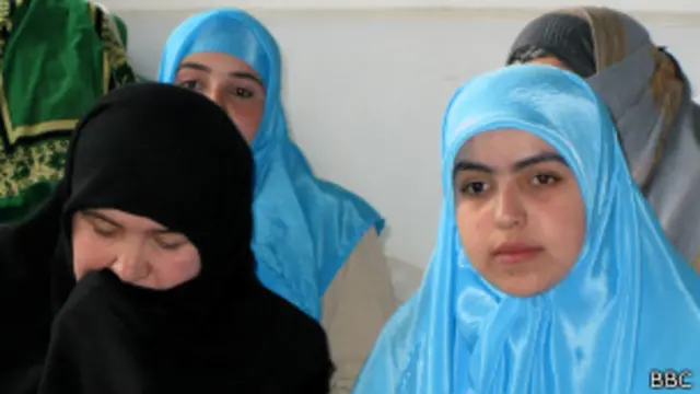 گزارش مجمع جهانی اقتصاد حاکیست که هیچ زن تاجیک تا کنون رهبر دولت نشده است