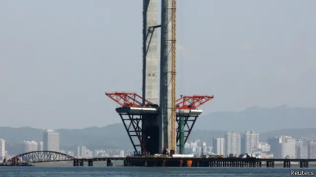 鴨綠江一座大橋(20/5/2013)