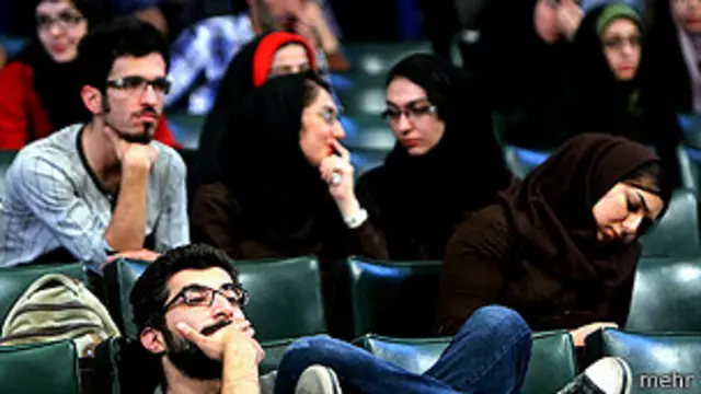  هر ساله با نزدیک شدن به سالگرد بعضی از وقایع تاریخی مانند دوم خرداد، هیجدهم تیر و شانزده آذر اقداماتی صورت می گیرد تا به نوعی فعالیت دانشجویان کنترل شود.