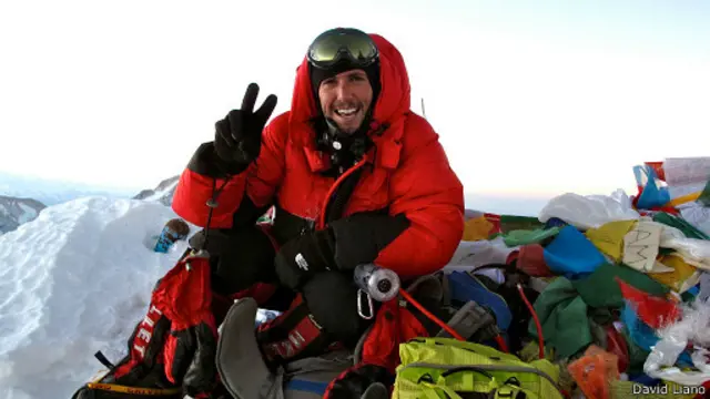 David Liaño González en la cumbre del Everest