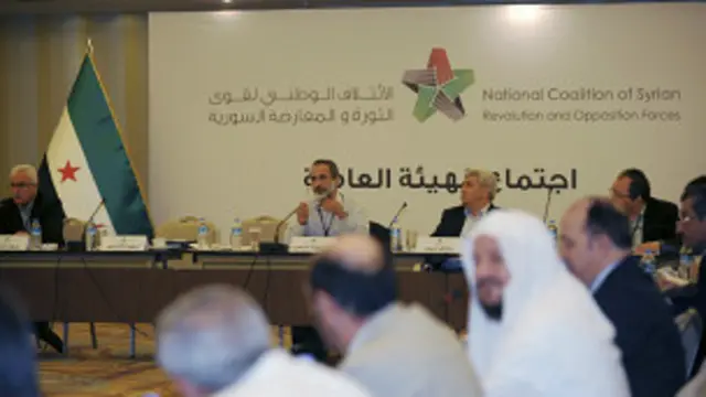 اجتماع المعارضة في اسطنبول