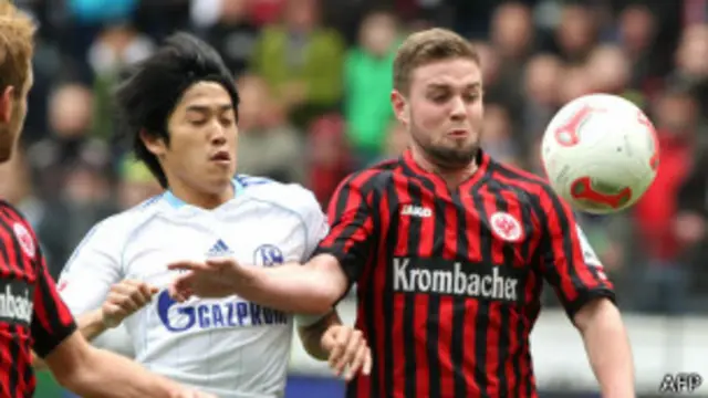 مارک استندرا یکی از ستاره‌های جوان بومی باشگاه اینتراخت فرانکفورت