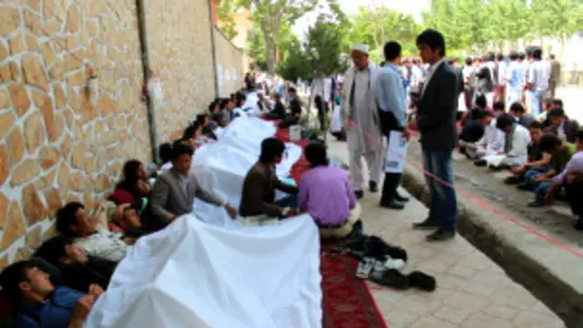 این اعتصاب واکنشهای بسیاری در پی داشته که عمدتا در جهت حمایت از دانشجویان بوده است