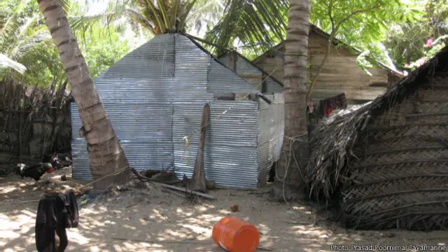 Fishermen's huts in Dedegeway island