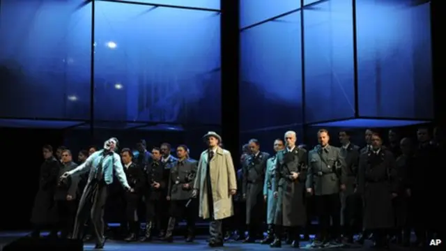 بعض المشاهدين طلبوا مساعدة طبية في اعقاب مشاهدتهم لأوبرا تانهاوزر