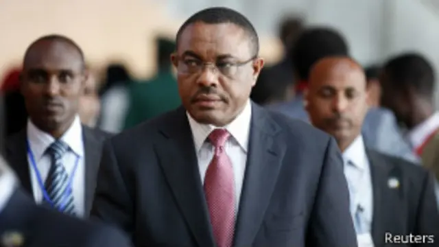 رئيس الوزراء الإثيوبي هيلاماريام ديسالين الذي تستضيف بلاده القمة