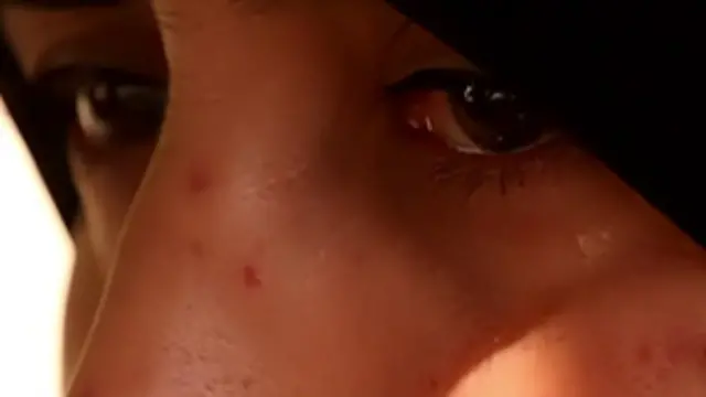 külot va lifchiklarning yaqindan korinishi