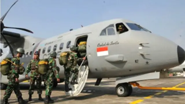 Việt Nam quan tâm đến phi cơ vận tải quân sự CN-295 của Indonesia