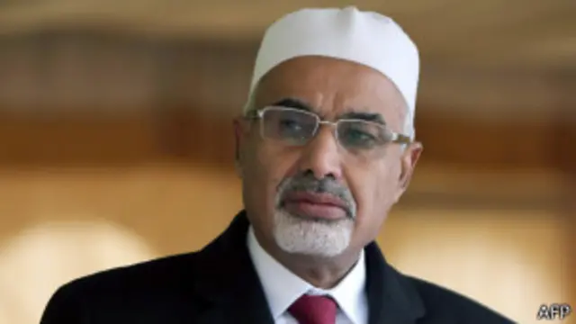 قضي المقريف 31 عاما في المنفى.