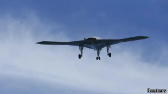 سرتاج عزیز دا هم وویل چې د امریکا د باندنیو چارو د وزیر سره سره به پاکستان په هر فورم د ډرون حملو مساله اوچته کړي.