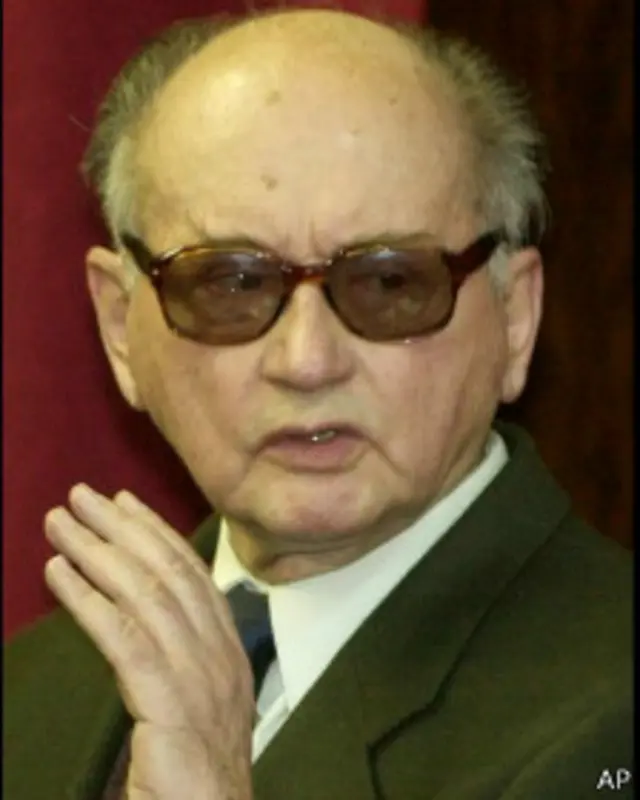 Войцех Ярузельский