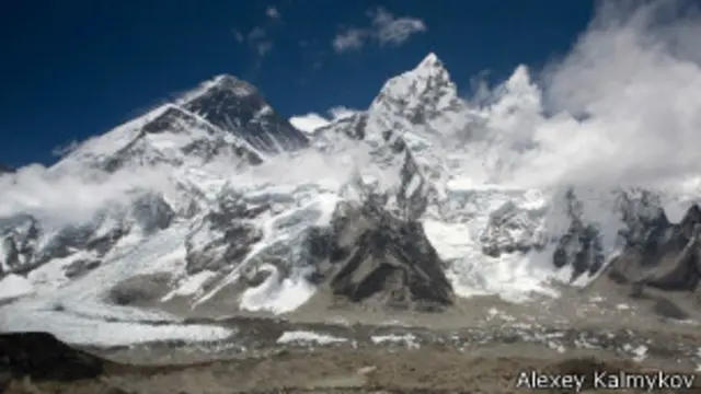 Долина Кхумбу, где находится базовый лагерь Эвереста