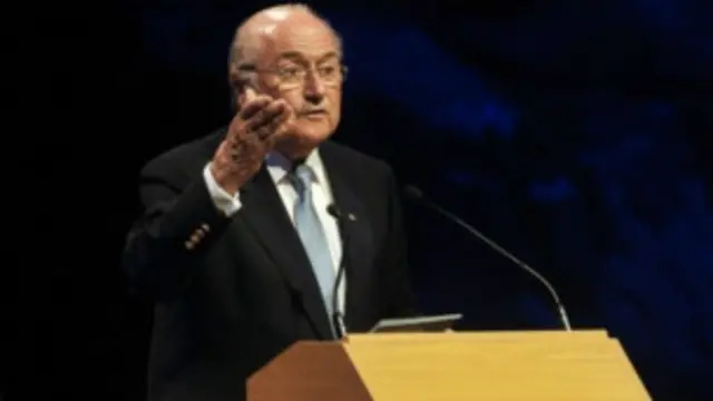 ပြင်းထန်စွာ အပြစ်ပေးဖို့ လိုတယ်လို့ ဘောလုံး အဖွဲ့ချုပ် ဥက္ကဋ္ဌ Sepp Blatter က ပြောပါတယ်