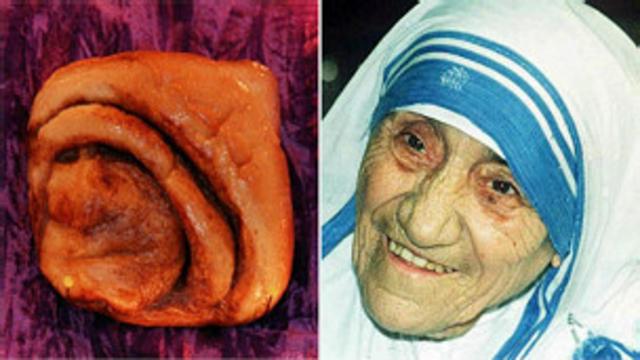 Una imagen de un pan junto a la cara de la Madre Teresa