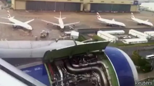 Вынужденная посадка Airbus A319