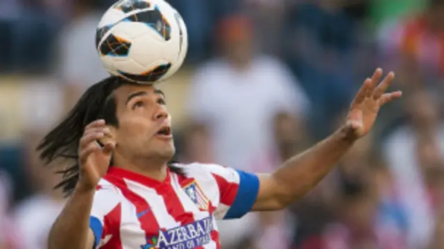 موناكو يتصدر الدوري الفرنسي