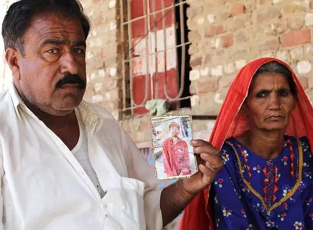 सन् 2010 में केवल कराची शहर से 3,000 बच्चे लापता हुए हैं.