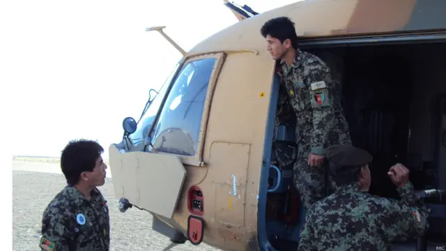 اکنون هزینه آموزش خلبانان در داخل افغانستان به ۲۰۰ هزار دلار کاهش یافته است.