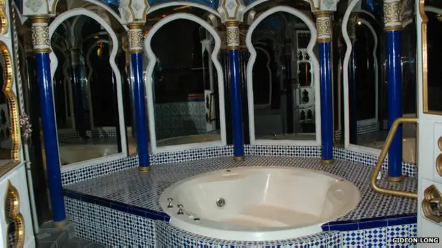 والدیويا ہوٹل