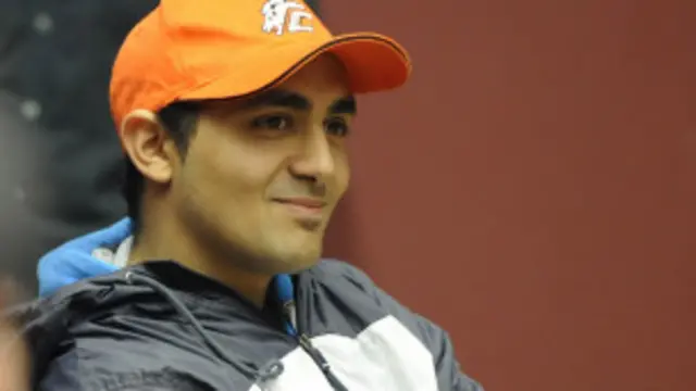 पांच बच्चों के पिता बने एंटोनिन क्रोससेन शुरुआत में थोड़ा घबराए हुए थे.