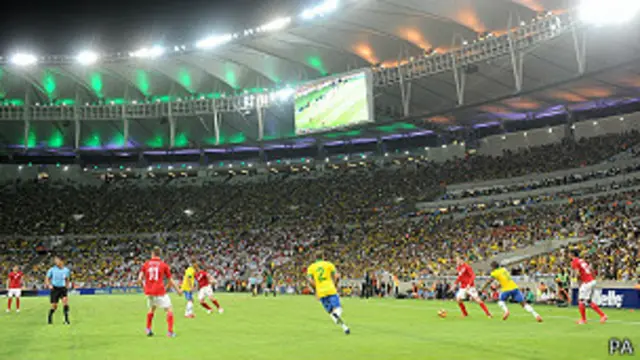 المباراة هي الأولى على ملعب ماراكانا بعد تجديدة بتكلفة 500 مليون دولار