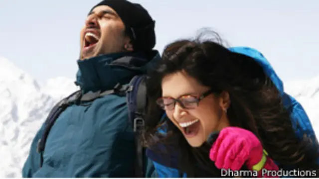 फिल्म के कई हिस्सों की शूटिंग गुलमर्ग में हुई है.