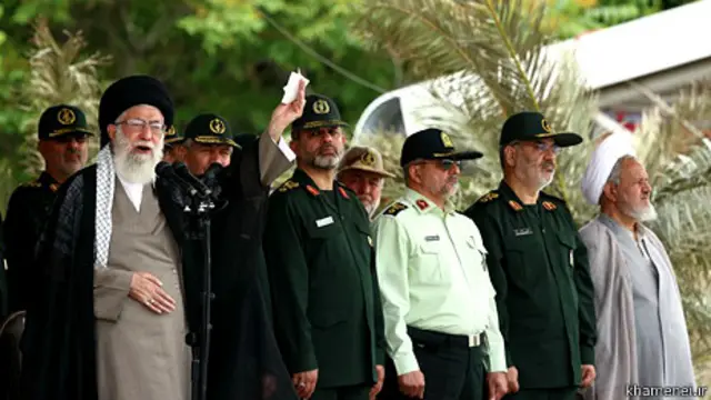 بسیاری می‌گویند رهبر ایران و نیروهای نظامی نقش پررنگ‌تری در سیاست یافته‌اند