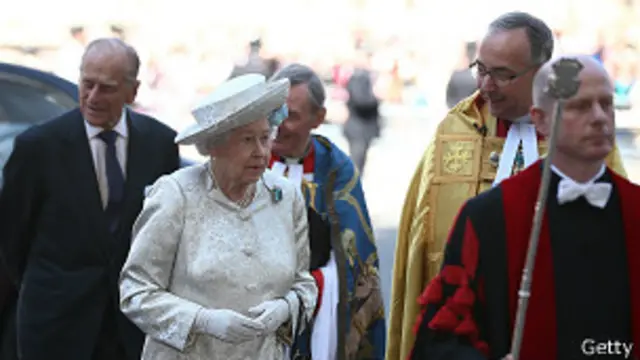 Королева Елизавета II