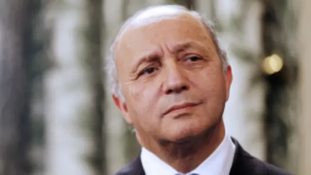 ပြင်သစ် နိုင်ငံခြားရေး ဝန်ကြီး လော့ရင့် ဖဲဗျူးစ်