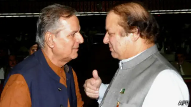 تیسری بار وزیر اعظم منتخب ہونے پر تحریک انصاف کے امیدوار جاوید ہاشمی کی نواز شریف کو مبارکباد