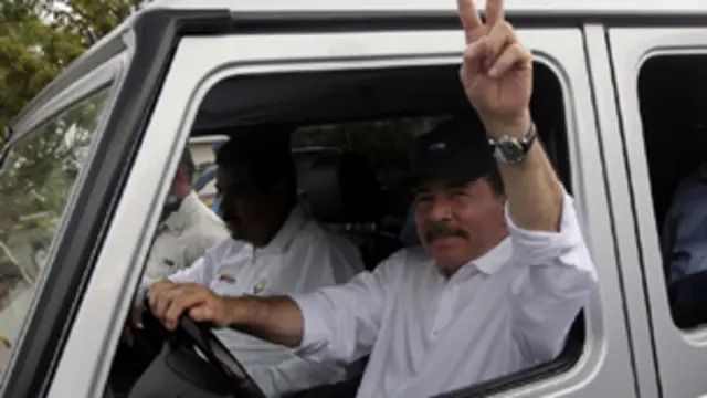 الرئيس دانيال أورتيغا