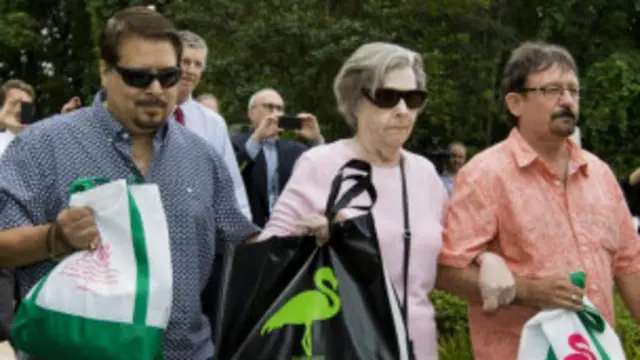 الفائزة باللوتري