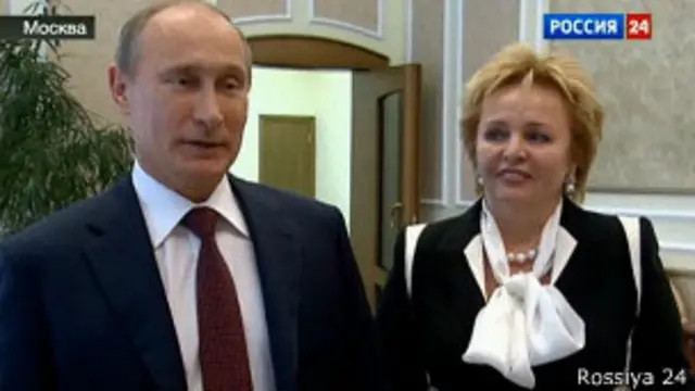 Rus ayoli internetda erini aldayapti.