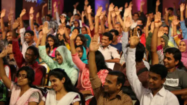 রাজশাহীতে সংলাপ অনুষ্ঠানে দর্শকবৃন্দ