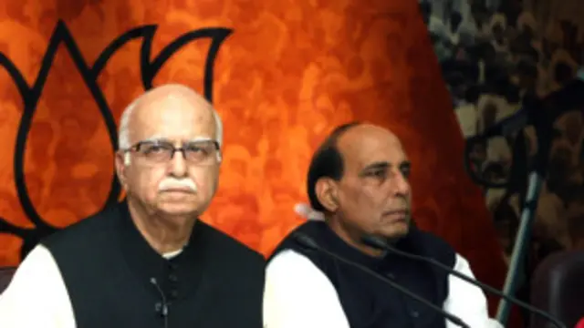 आडवाणी ने भाजपा के अहम पदों से इस्तीफा दे दिया था