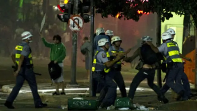 من التظاهرات