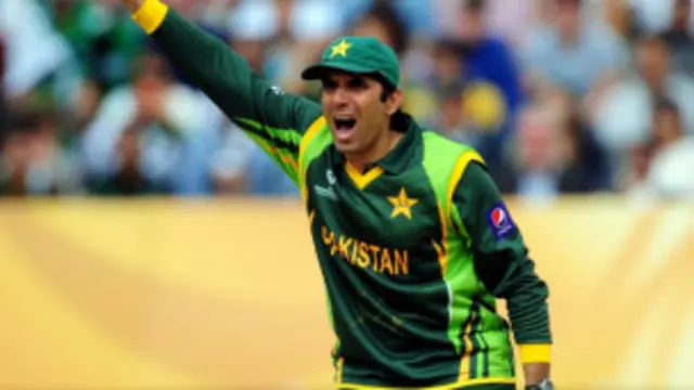 اس سال ایک روزہ انٹرنیشنل میچز میں مصباح الحق نے808 رنز بنائے ہیں