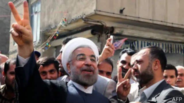 طبق آخرین داده‌های وزارت کشور حسن روحانی پیشتاز انتخابات ریاست‌جمهوری ایران است